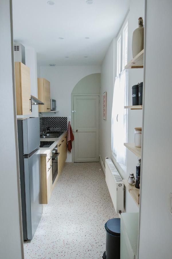 Passage De L'Horloge Apartment Auxerre Bagian luar foto